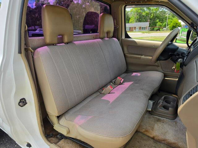 1999 Nissan Frontier XE
