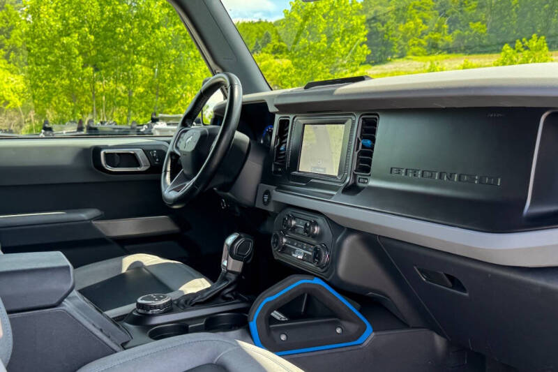 2022 Ford Bronco Black Diamond