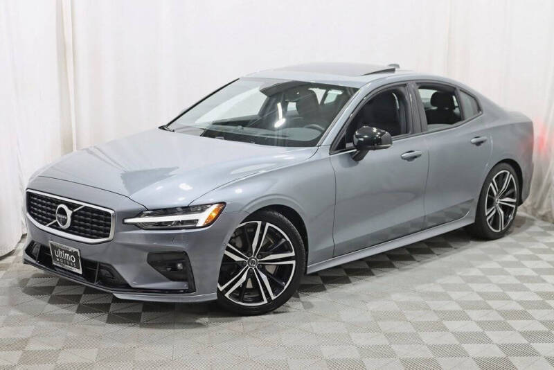 2019 Volvo S60 T6 R-Design