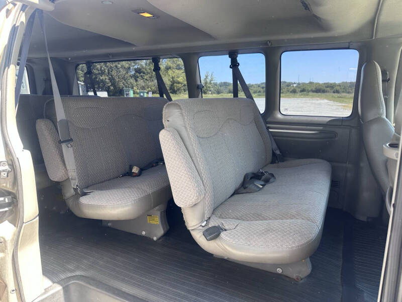 2001 Chevrolet Express G3500