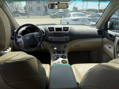 2010 Toyota Highlander SE
