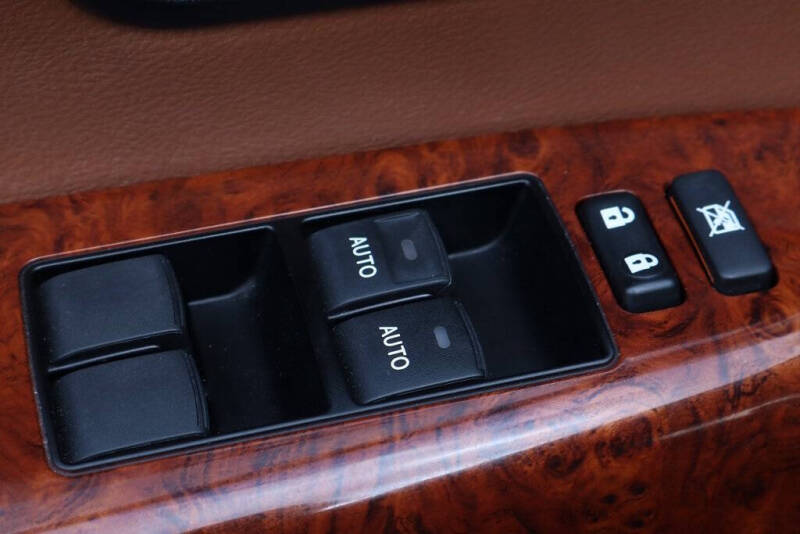 2021 Toyota Sequoia Platinum