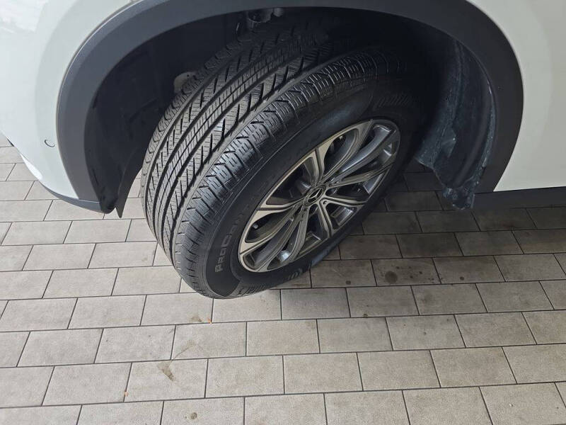 2023 Mercedes-Benz GLC GLC 300