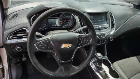 2016 Chevrolet Cruze LT Auto