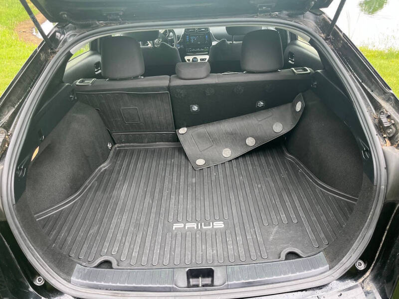 2017 Toyota Prius Two