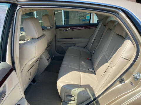2010 Toyota Avalon XLS