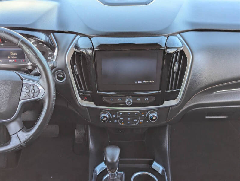 2021 Chevrolet Traverse LT Leather