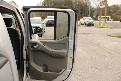 2016 Nissan Frontier Desert Runner