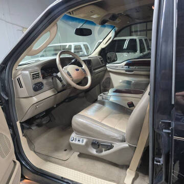 2004 Ford Excursion Eddie Bauer