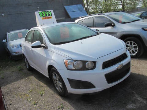 2016 Chevrolet Sonic LT Auto