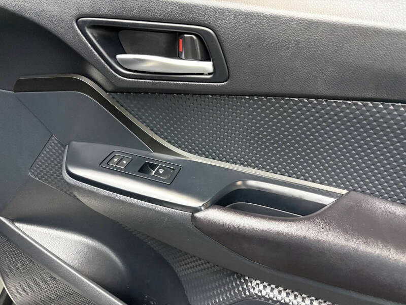 2018 Toyota C-HR XLE Premium