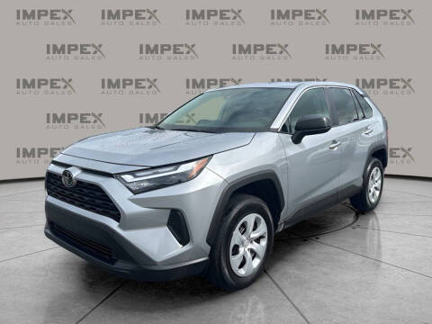 2025 Toyota RAV4 LE