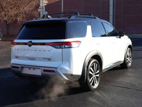2023 Nissan Pathfinder Platinum