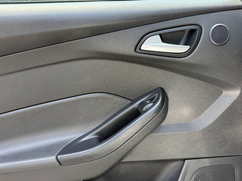 2017 Ford Focus SEL