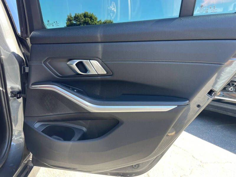 2019 BMW 3 Series 330i