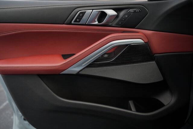 2024 BMW X6 xDrive40i