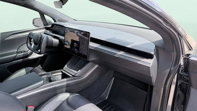 2023 Tesla Model X Plaid
