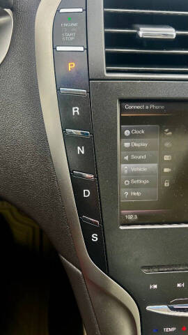 2014 Lincoln MKZ