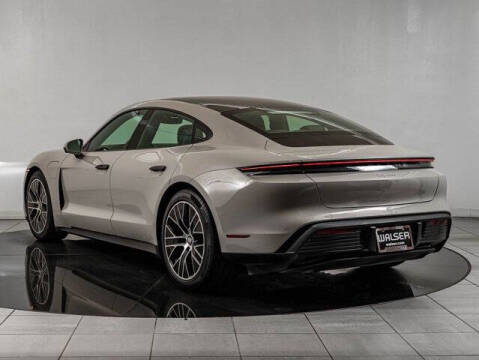 2022 Porsche Taycan