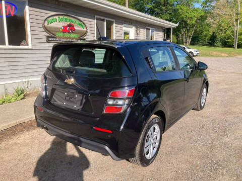 2020 Chevrolet Sonic LT