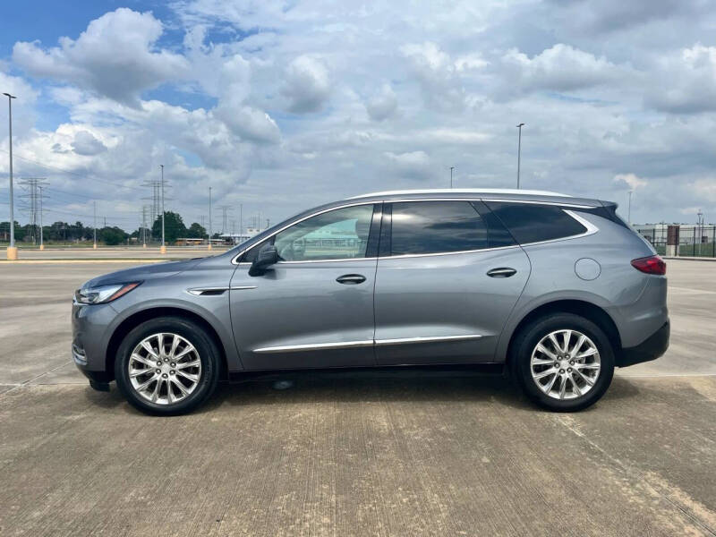 2020 Buick Enclave Essence