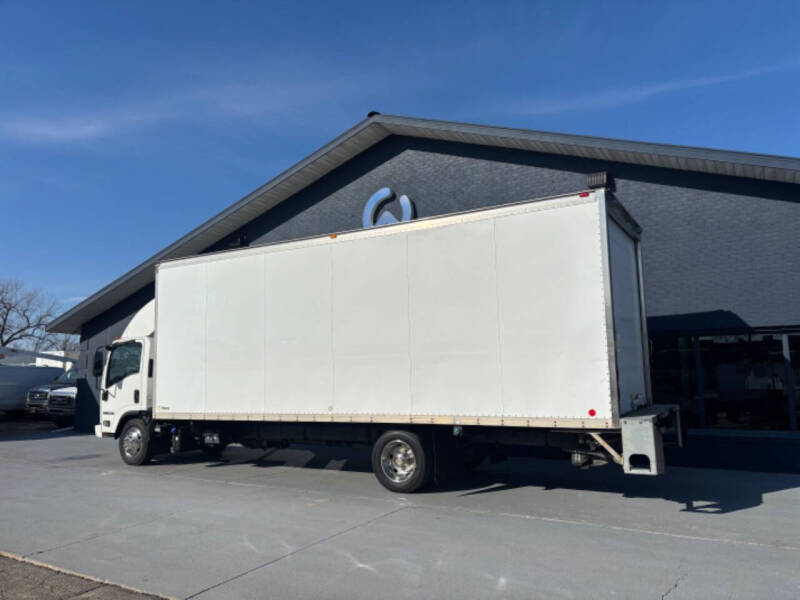 2013 Isuzu NQR Cube Van