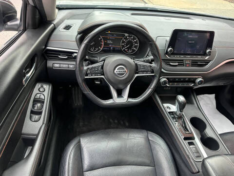 2019 Nissan Altima 2.5 SR