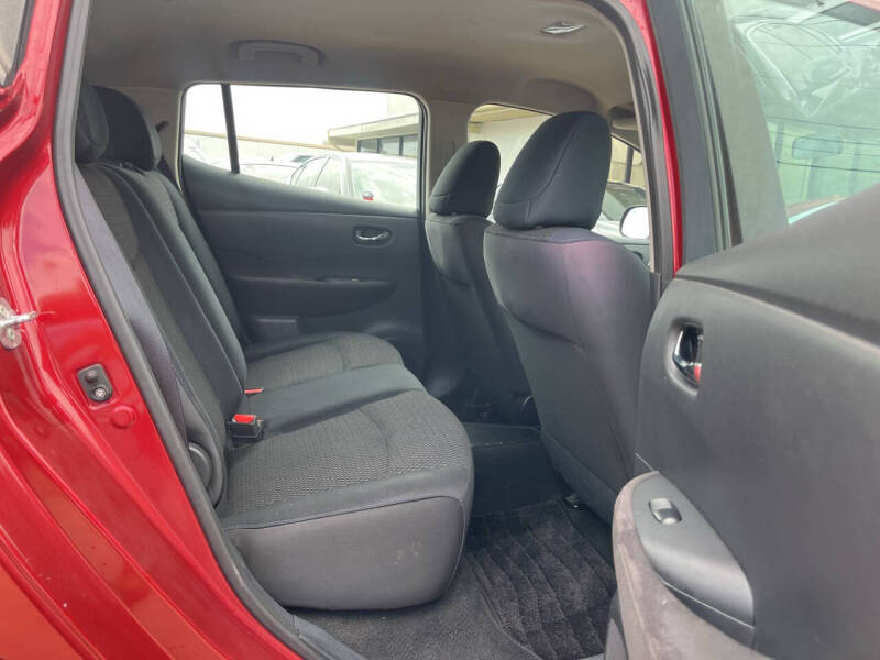 2013 Nissan LEAF S