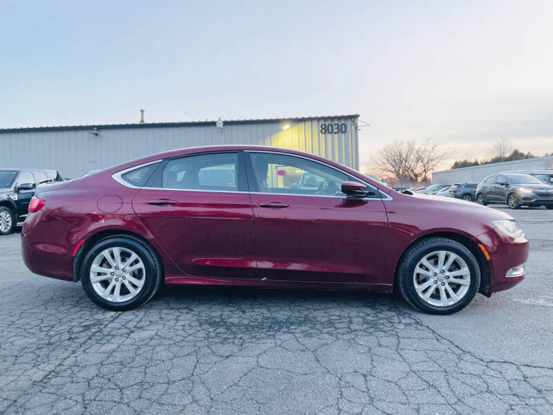 2016 Chrysler 200 Limited