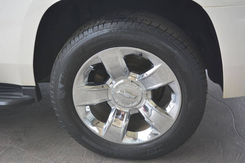 2015 Chevrolet Tahoe LT - Photo 10