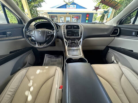 2016 Lincoln MKX Select