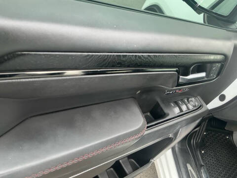 2025 GMC Sierra 1500 AT4X