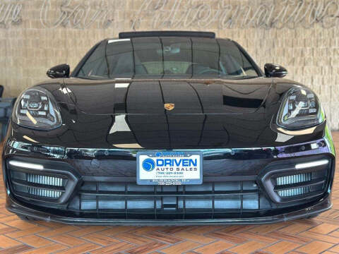 2022 Porsche Panamera