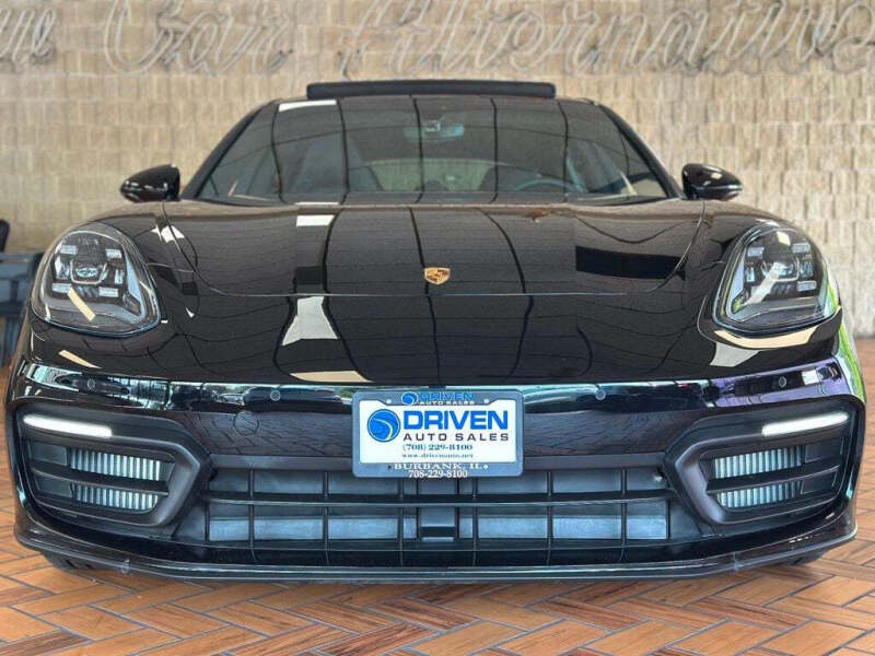 2022 Porsche Panamera