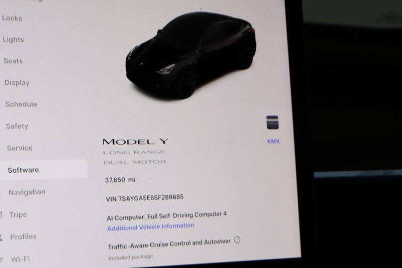 2025 Tesla Model Y Long Range
