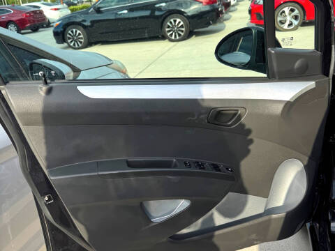 2016 Chevrolet Spark EV 2LT