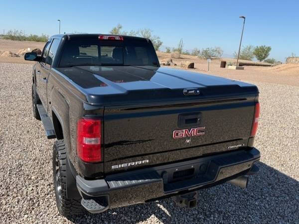 2015 GMC Sierra 2500HD Denali
