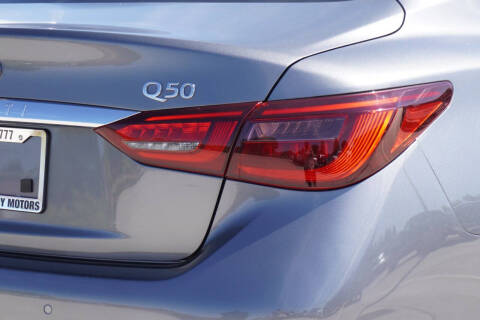 2023 Infiniti Q50 Luxe