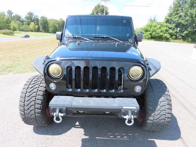 2014 Jeep Wrangler Unlimited for sale at Modern Automotive Group LLC in Lafayette, TN