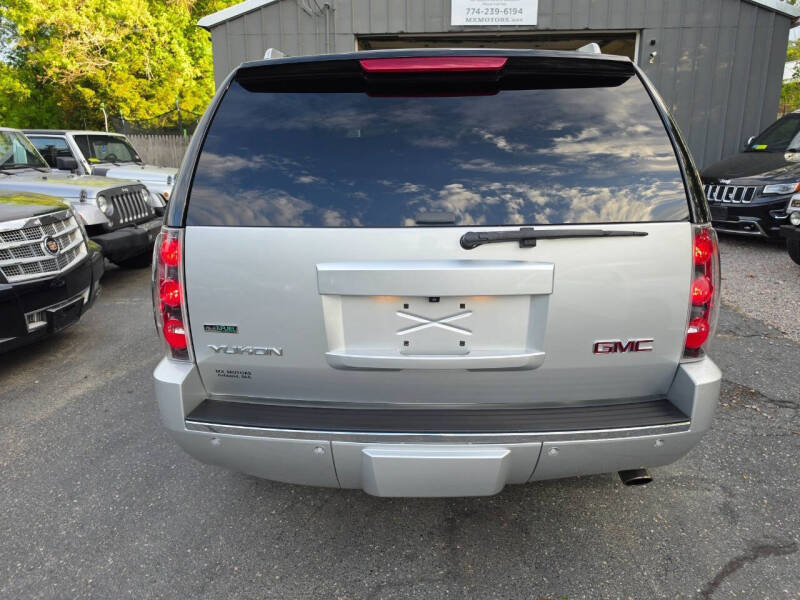 2010 GMC Yukon Denali