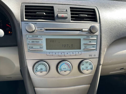 2009 Toyota Camry LE