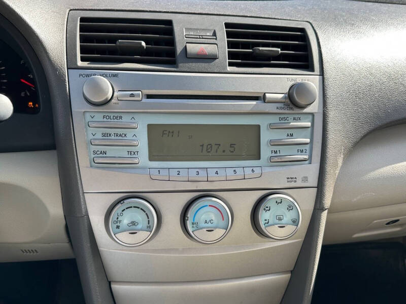 2009 Toyota Camry LE