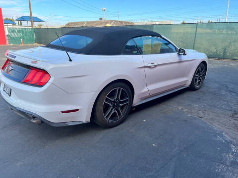 2020 Ford Mustang EcoBoost Premium