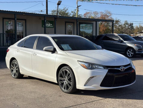 2016 Toyota Camry Special Edition