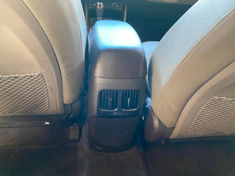 2015 Hyundai Tucson SE