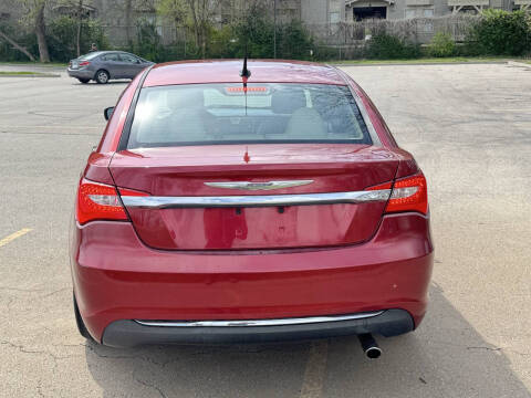 2013 Chrysler 200 Touring