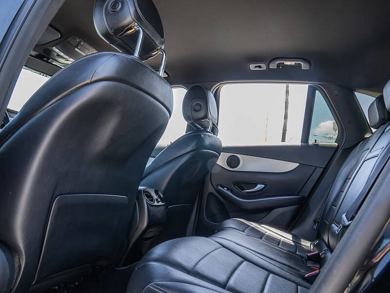 2019 Mercedes-Benz GLC GLC 300