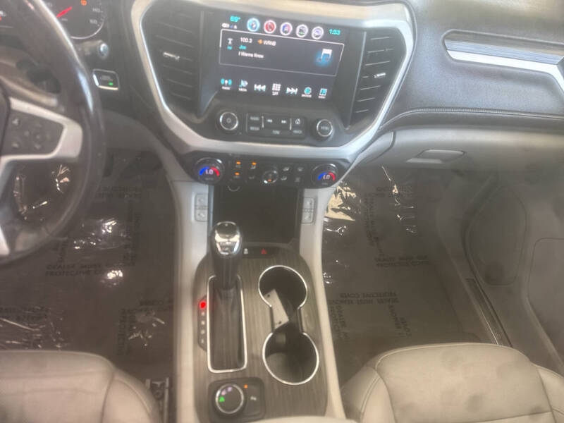 2019 GMC Acadia SLT-1