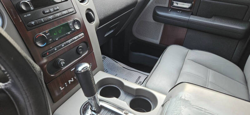 2006 Lincoln Mark LT