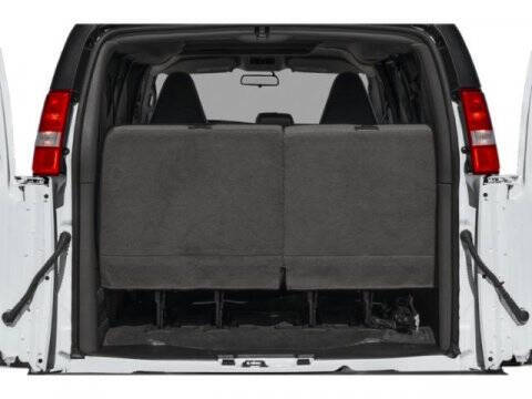 2025 Chevrolet Express LT 3500